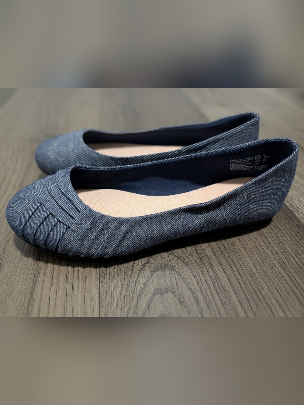 American Eagle Outfitters Navy Blue Flats